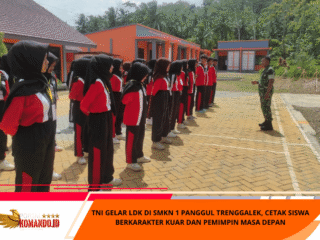 TNI Gelar LDK Di SMKN 1 Panggul Trenggalek, Cetak Siswa Berkarakter Kuar Dan Pemimpin Masa Depan