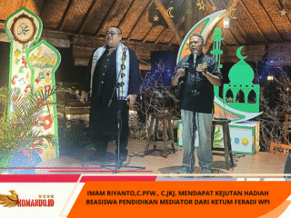 Imam Riyanto,C.PFW., C.JKJ. Mendapat Kejutan Hadiah Beasiswa Pendidikan Mediator Dari Ketum FERADI WPI