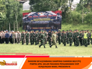Dandim 0814/Jombang Dampingi Danrem 082/CPYJ Pimpin Apel Gelar Pasukan Pengamanan VVIP Kunjungan Wakil Presiden RI